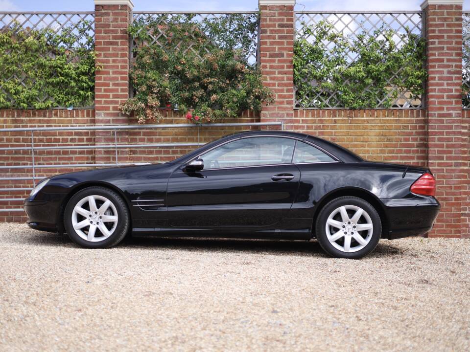 Image 11/50 de Mercedes-Benz SL 350 (2004)