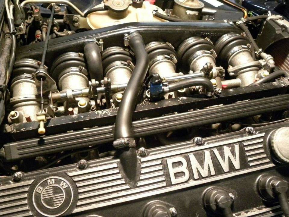 Bild 18/20 von BMW M 635 CSi (1982)
