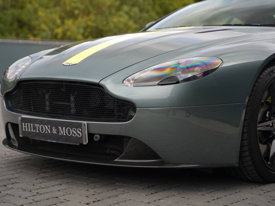 Bild 30/50 von Aston Martin V8 Vantage AMR (2018)