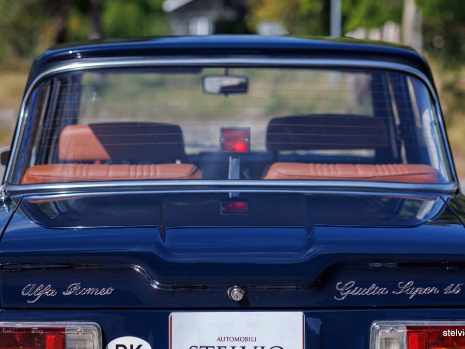 Bild 26/43 von Alfa Romeo Giulia Super 1.6 (1973)