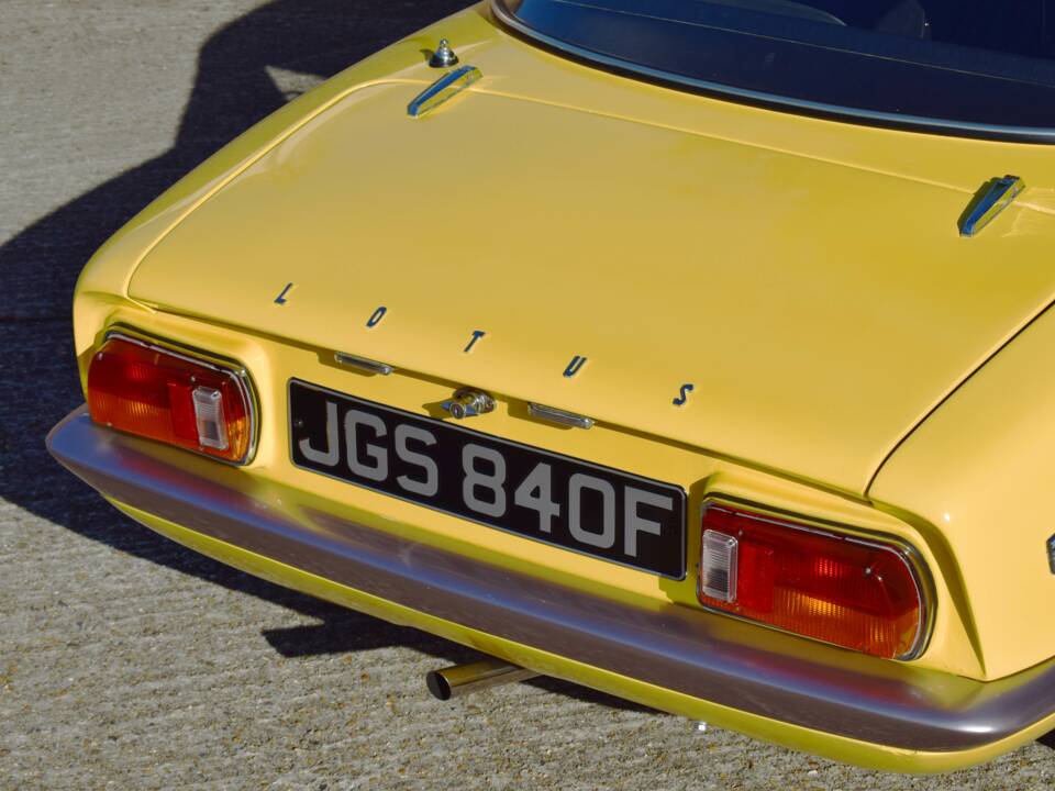 Image 13/50 of Lotus Elan S4 (1968)