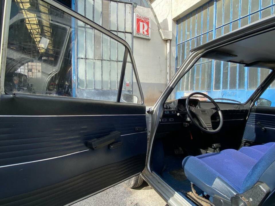 Image 5/23 de Volvo 66 (1980)
