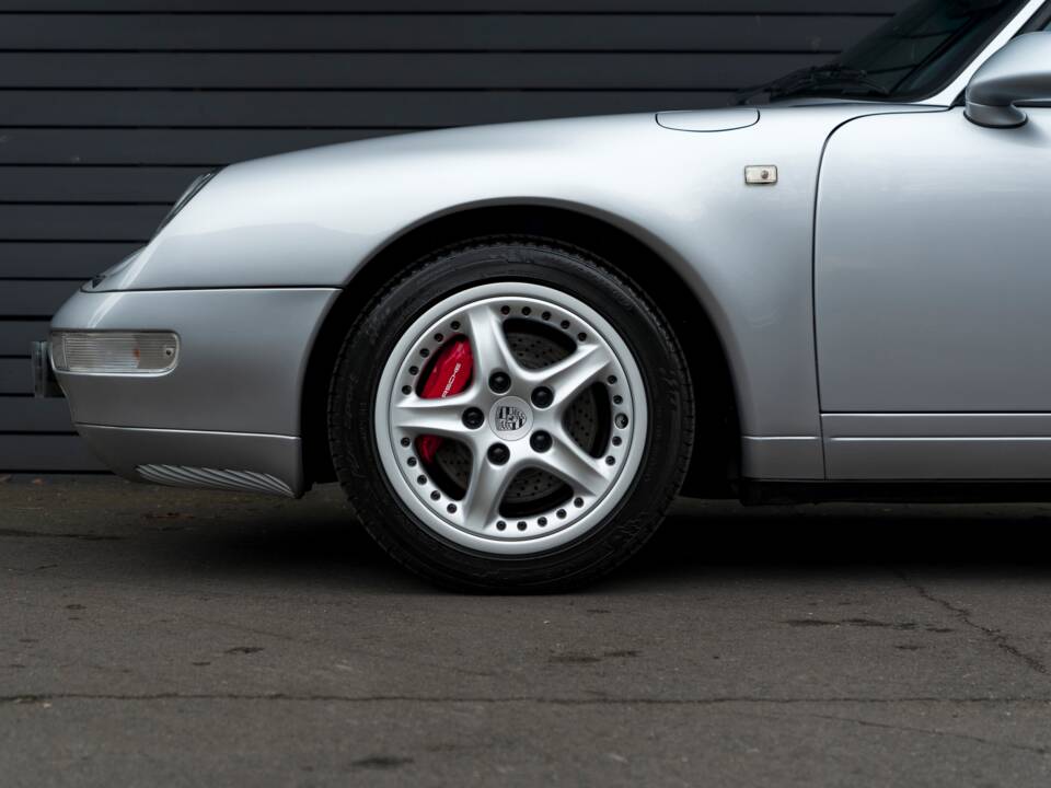 Bild 10/46 von Porsche 911 Targa (1996)