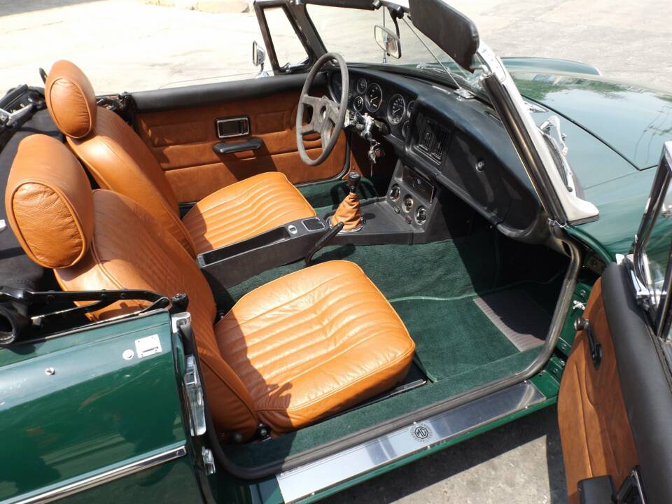 Imagen 40/49 de MG MGB (1979)