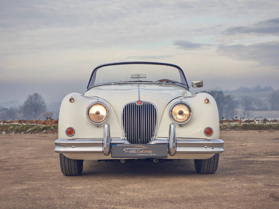 Immagine 10/42 di Jaguar XK 150 3.4 S OTS (1958)