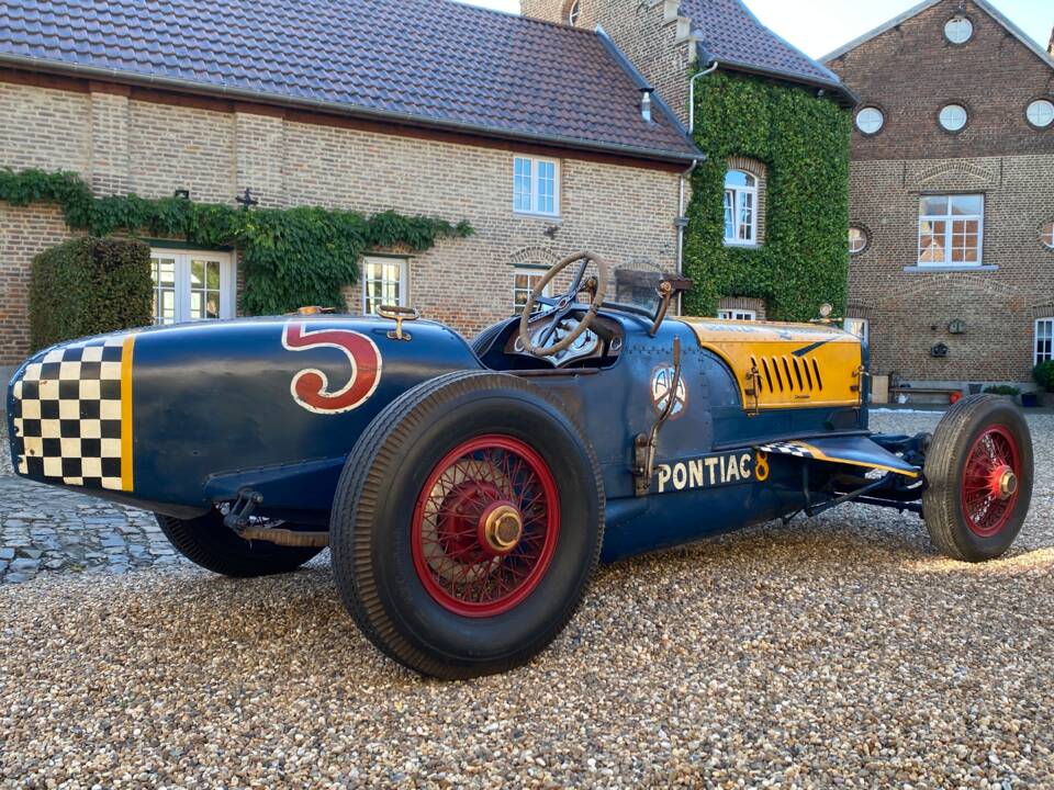 Imagen 2/18 de Pontiac Economy Eight Special (1933)