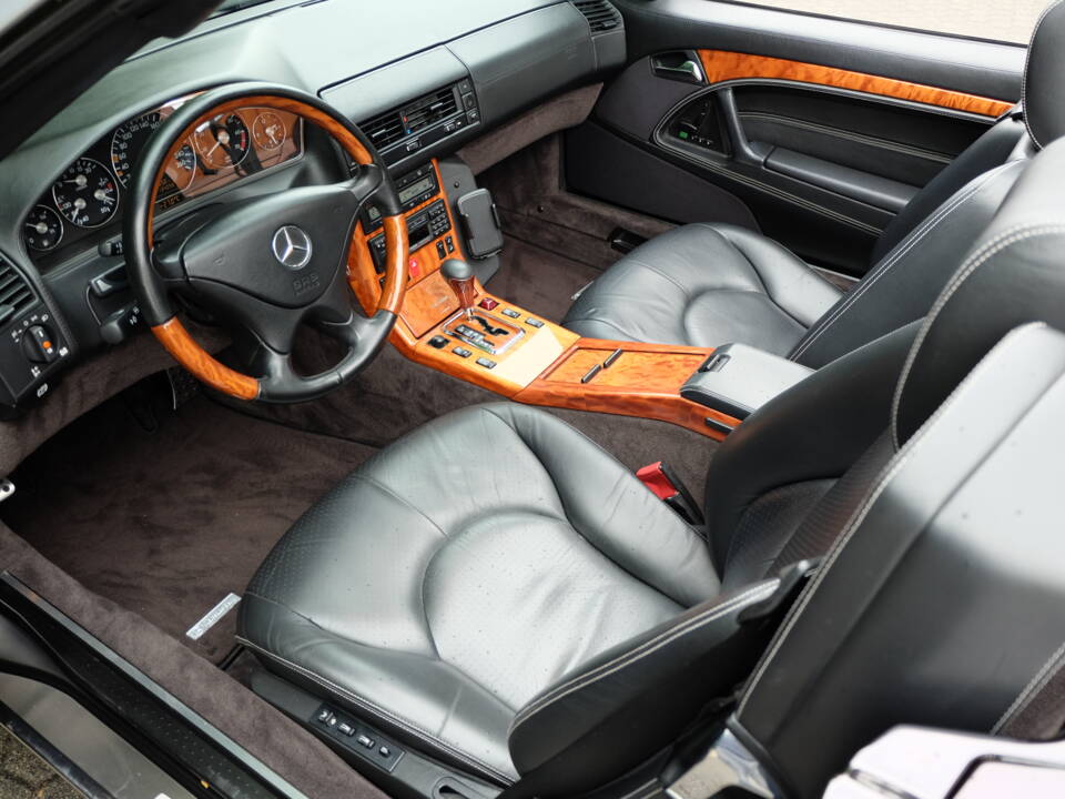 Bild 29/63 von Mercedes-Benz SL 320 &quot;Final Edition&quot; (2001)