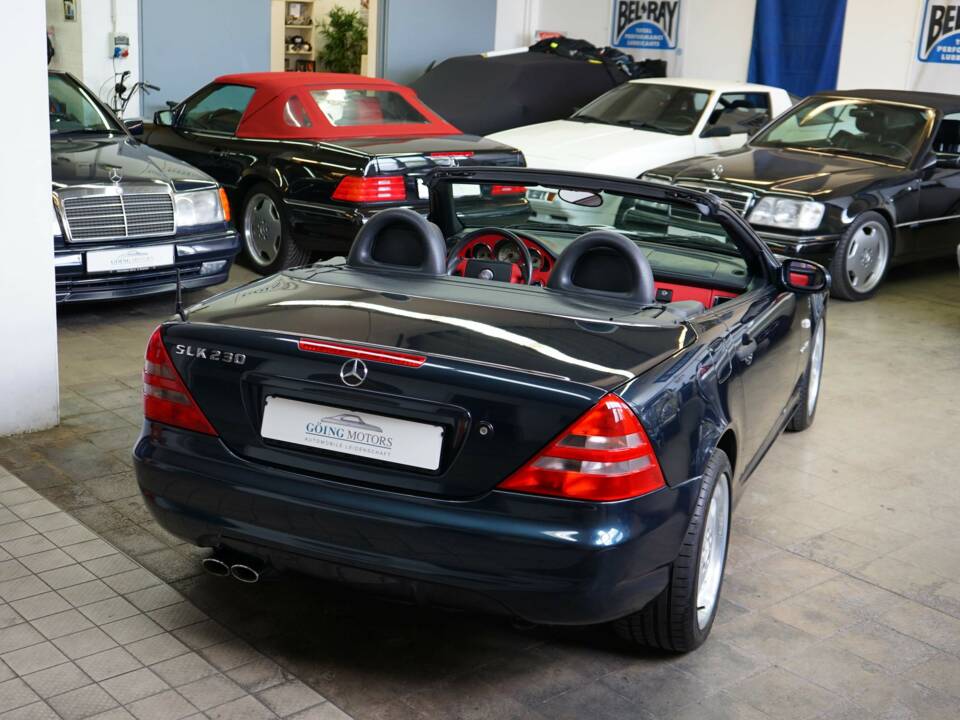 Bild 17/46 von Mercedes-Benz SLK 230 Kompressor (1997)