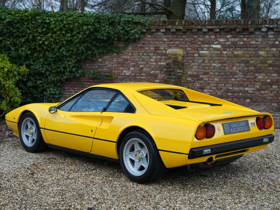 Immagine 50/50 di Ferrari 308 GTB (1976)