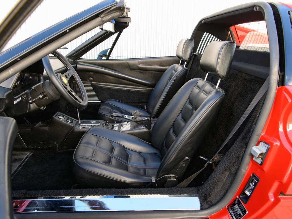 Bild 9/45 von Ferrari 308 GTSi (US) (1980)