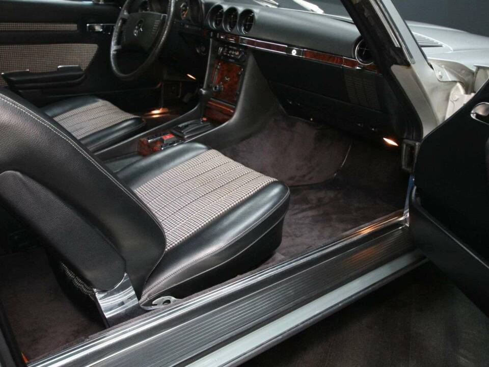 Afbeelding 30/50 van Mercedes-Benz 450 SLC 5,0 (1979)