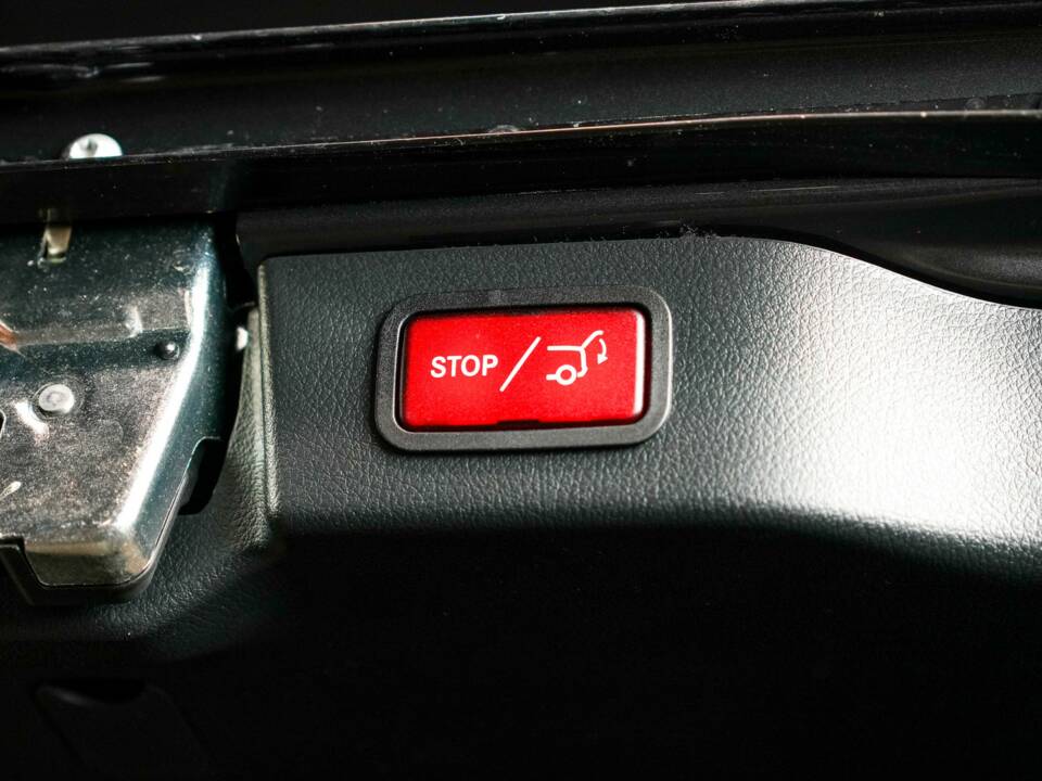 Image 50/50 de Mercedes-Benz V 300 d (2025)