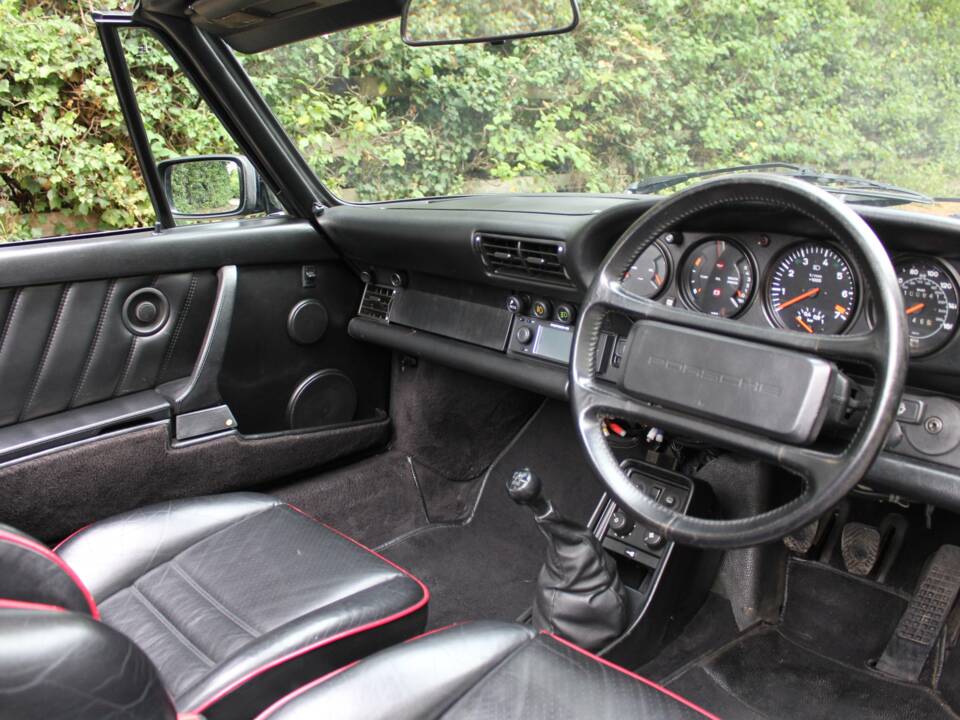 Image 8/18 de Porsche 911 Turbo 3.3 Flatnose (1988)