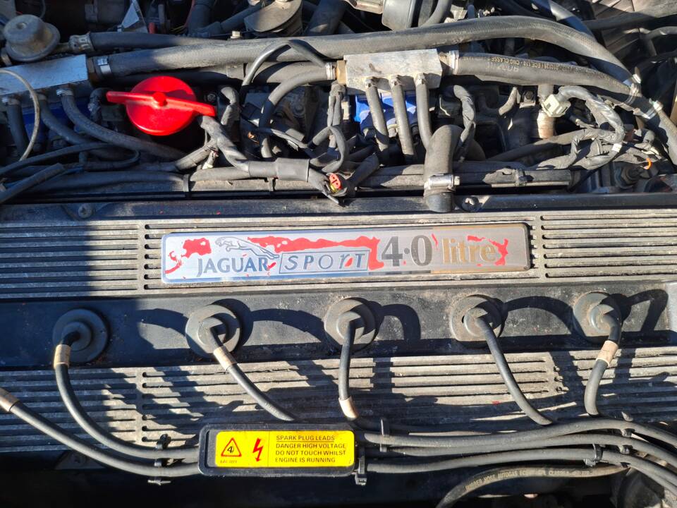 Bild 10/14 von Jaguar XJ 40 (XJ-R) (1992)