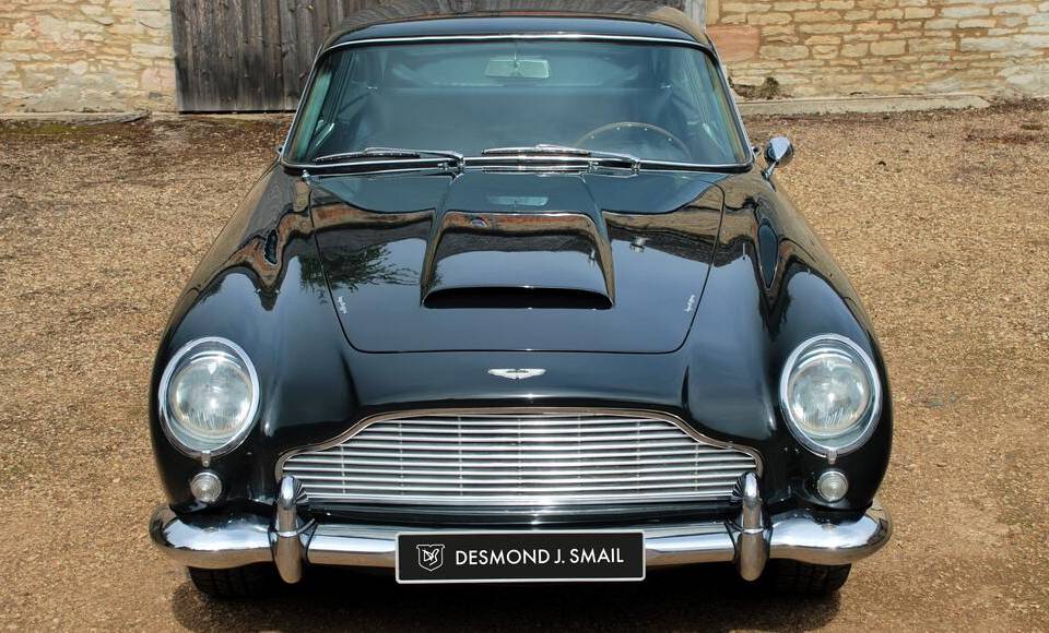 Image 13/23 of Aston Martin DB 5 (1964)
