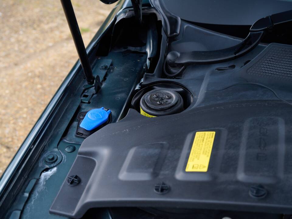 Image 45/50 of Jaguar XJ 5.0 (2010)