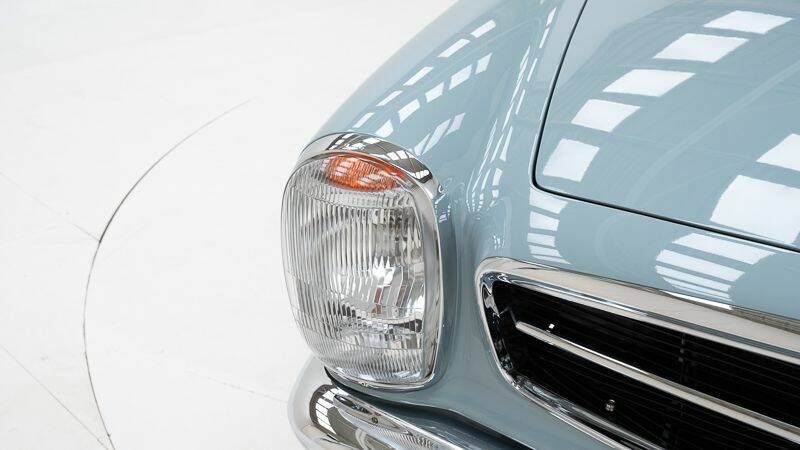 Image 10/15 de Mercedes-Benz 280 SL (1970)