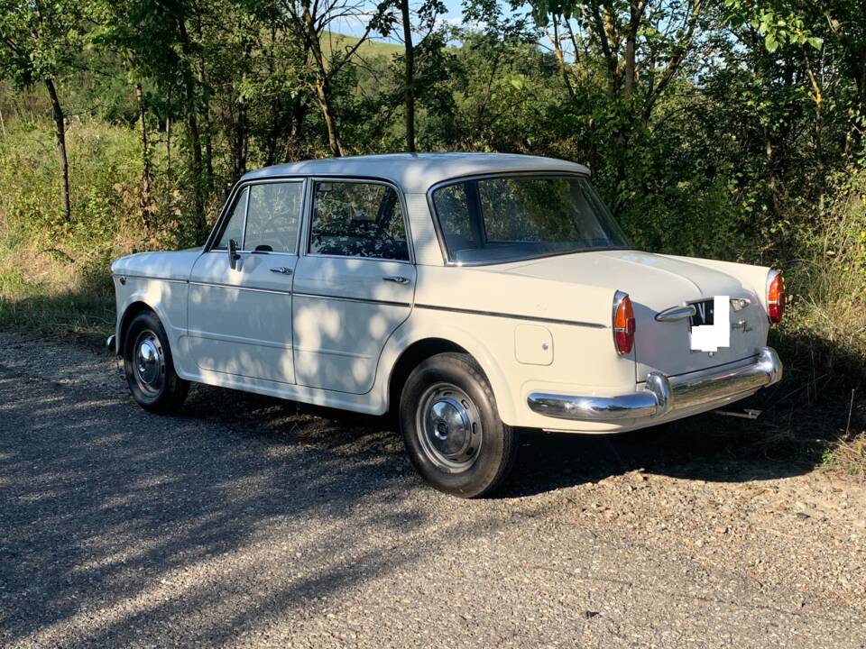 Image 4/8 of FIAT 1100 Special (1961)