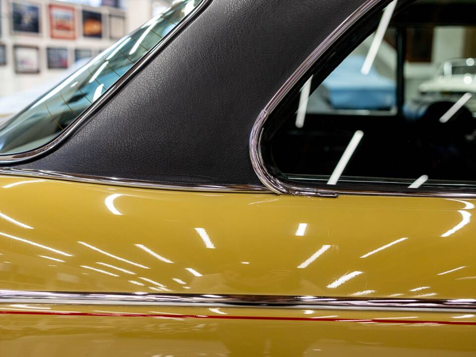 Image 25/50 de Jaguar XJ 6 C 4.2 (1975)