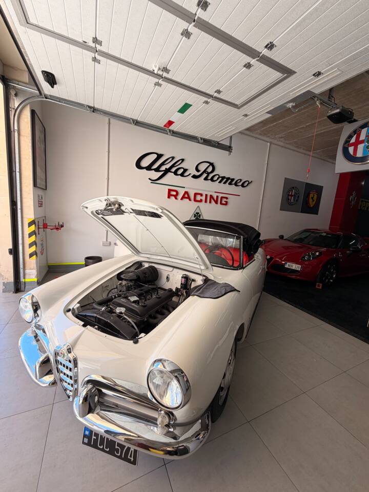 Image 57/72 of Alfa Romeo Giulietta Spider (1957)