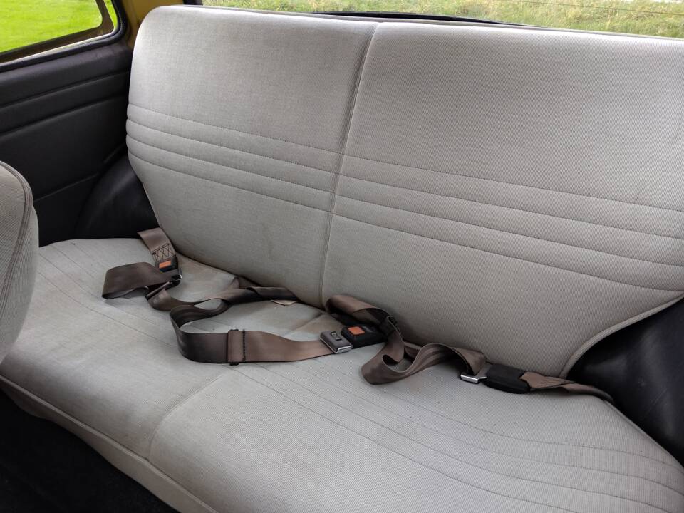 Bild 43/92 von Nissan Be-1 1.0 (1987)