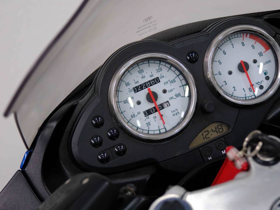 Imagen 69/81 de BMW R 1100 S (2005)