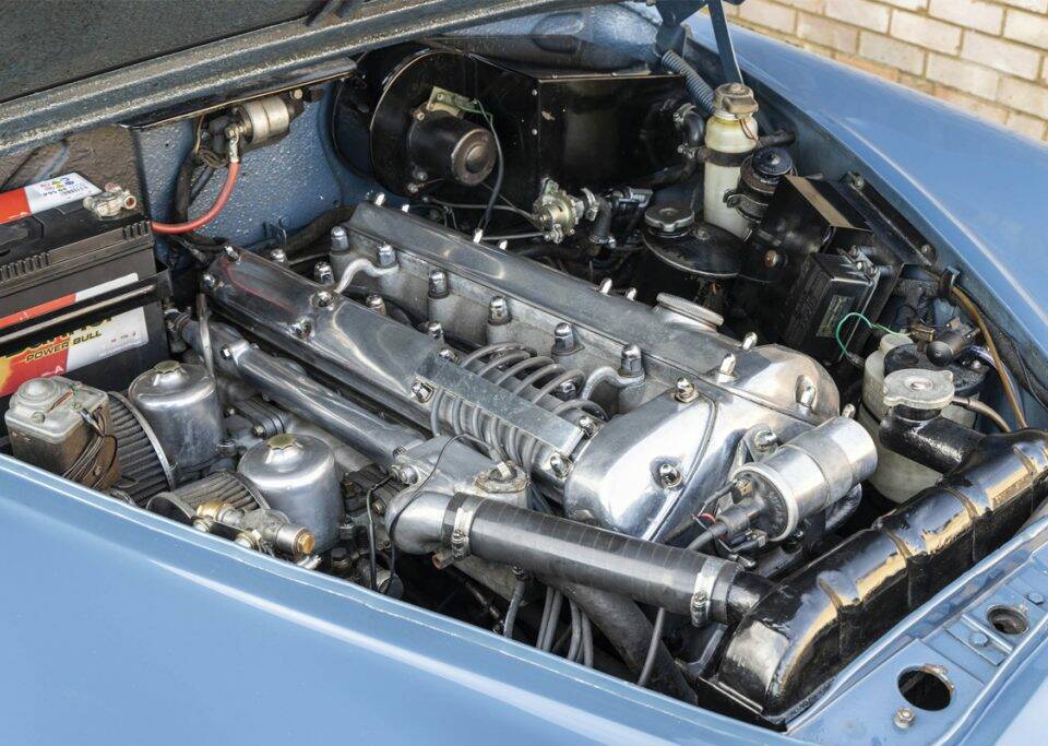 Imagen 6/6 de Jaguar Mk II 2.4 (1964)
