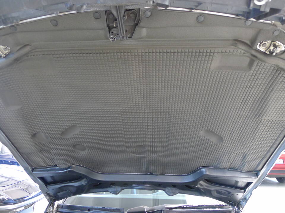 Image 10/47 of Mercedes-Benz 500 SL (1992)