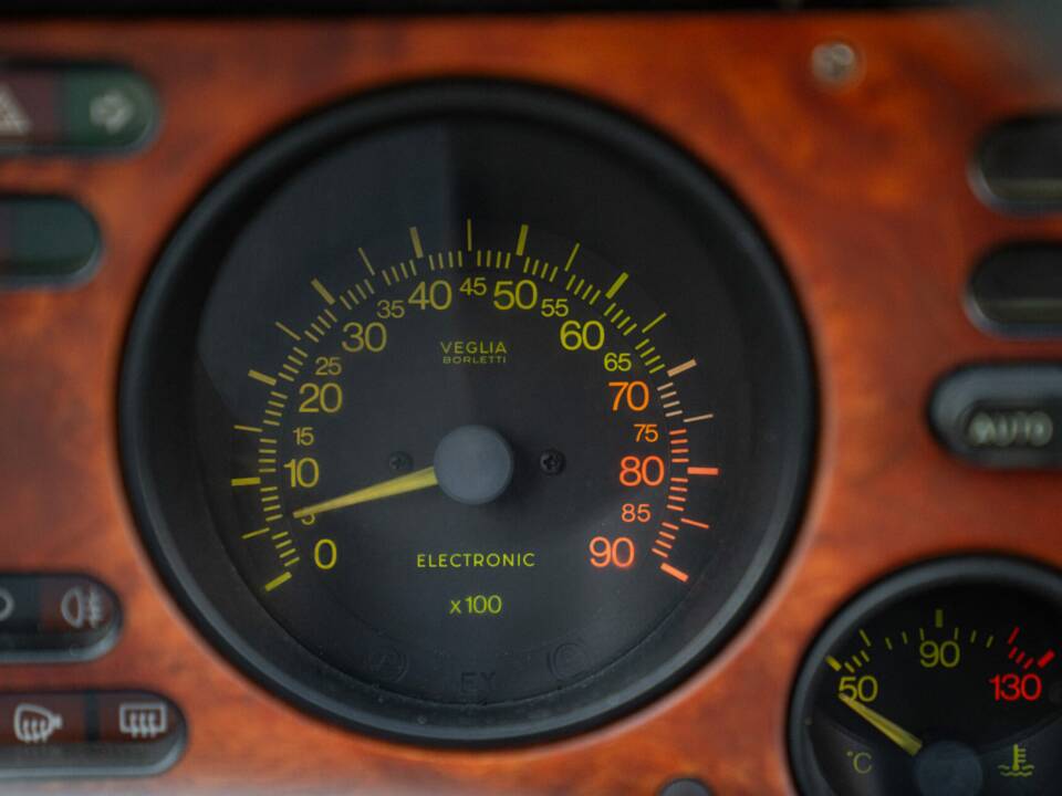 Imagen 45/50 de Lancia Thema 8.32 (1989)