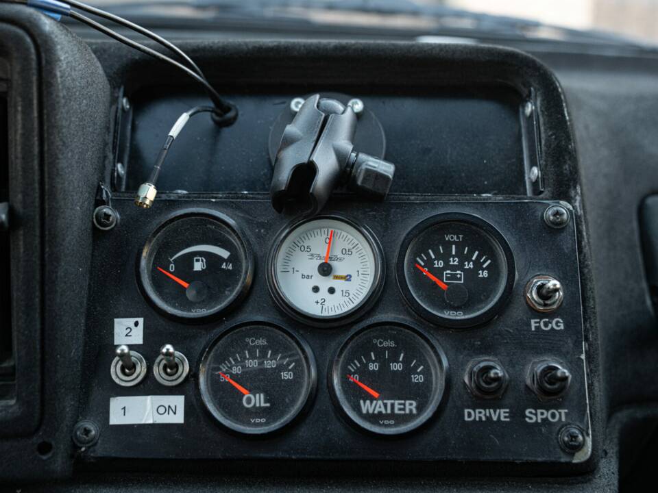 Image 43/50 of Ford Sierra RS Cosworth (1987)