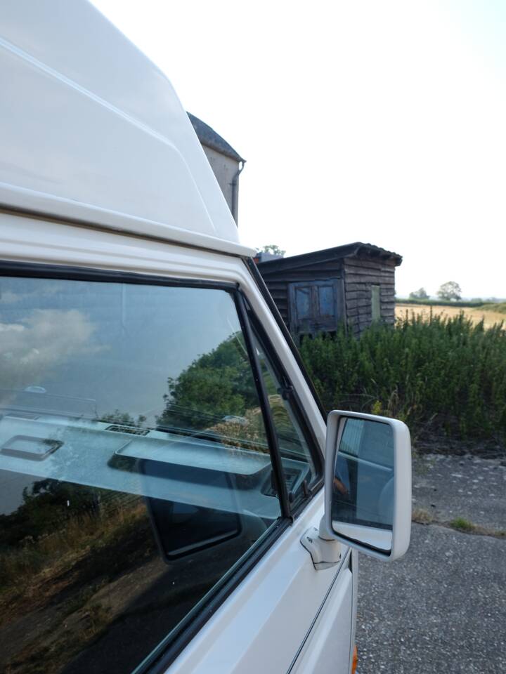 Bild 40/98 von Volkswagen T3 Westfalia 1.6 TD (1990)