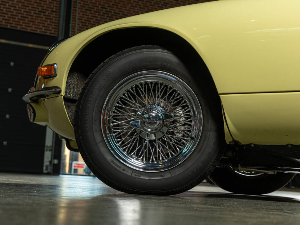 Imagen 28/28 de Jaguar E-Type V12 (1974)