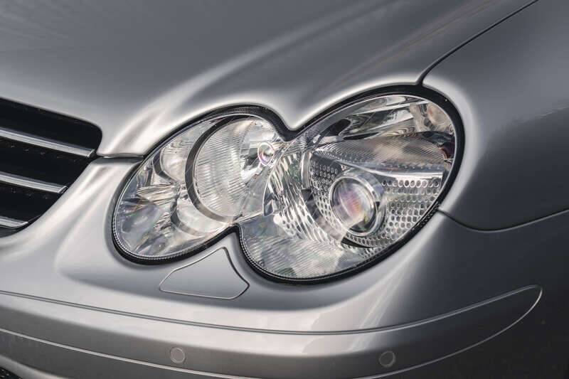 Image 33/50 de Mercedes-Benz SL 55 AMG (2006)