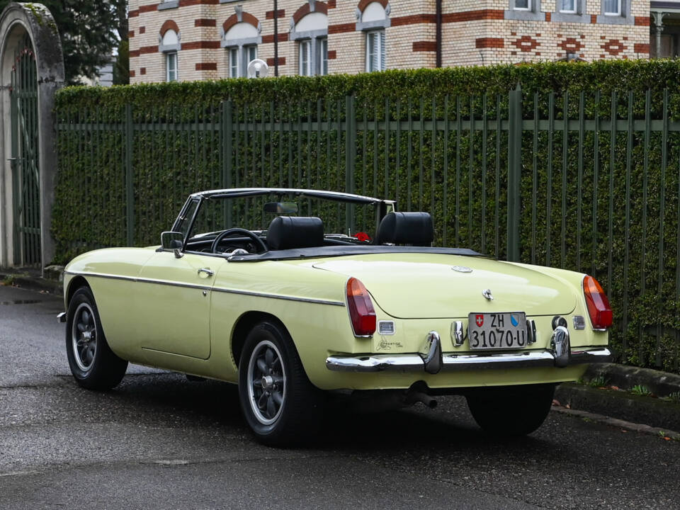 Bild 4/32 von MG MGB (1976)