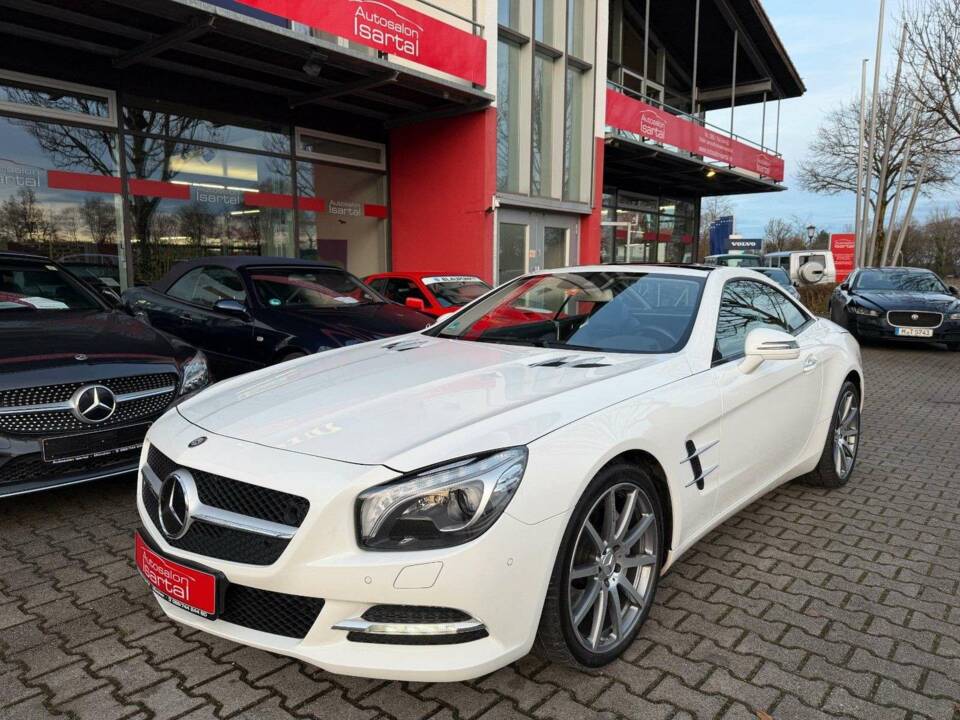 Bild 2/22 von Mercedes-Benz SL 350 (2013)