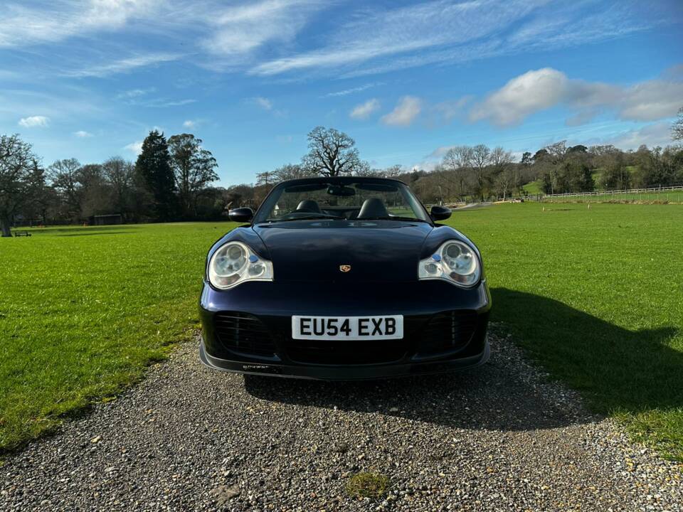 Bild 20/81 von Porsche 911 Turbo (2004)