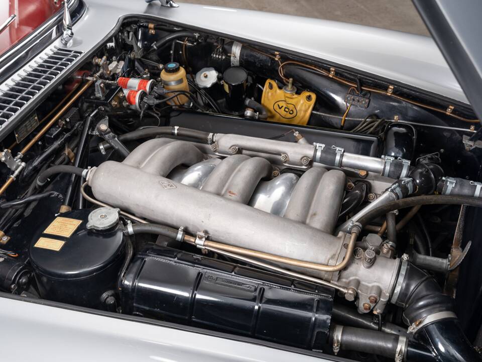 Image 46/47 of Mercedes-Benz 300 SL Roadster (1963)