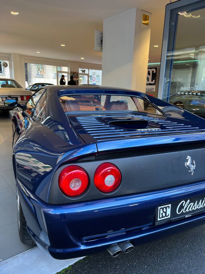 Image 15/16 of Ferrari F 355 F1 GTS (1998)