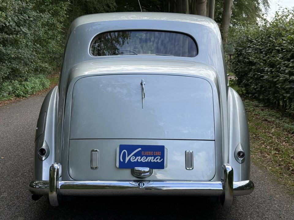 Image 5/17 of Bentley Mark VI 4.6 (1952)