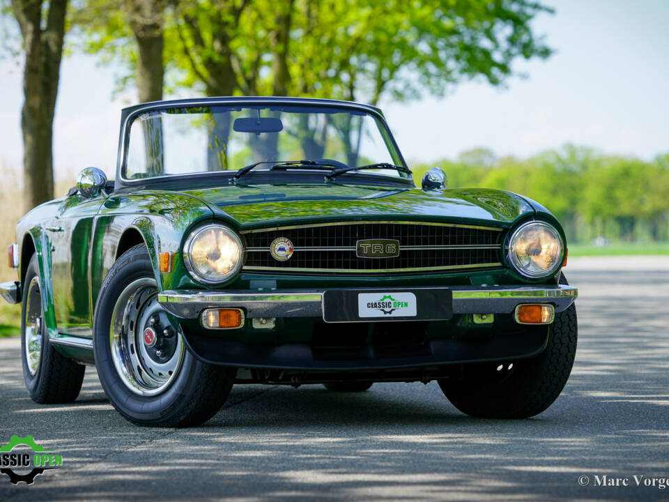 Image 23/52 of Triumph TR 6 (1973)
