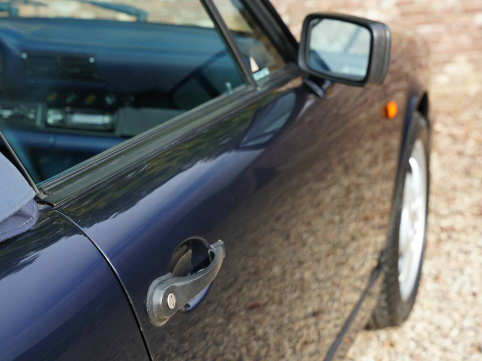 Bild 29/50 von Porsche 911 Carrera 2 (1991)