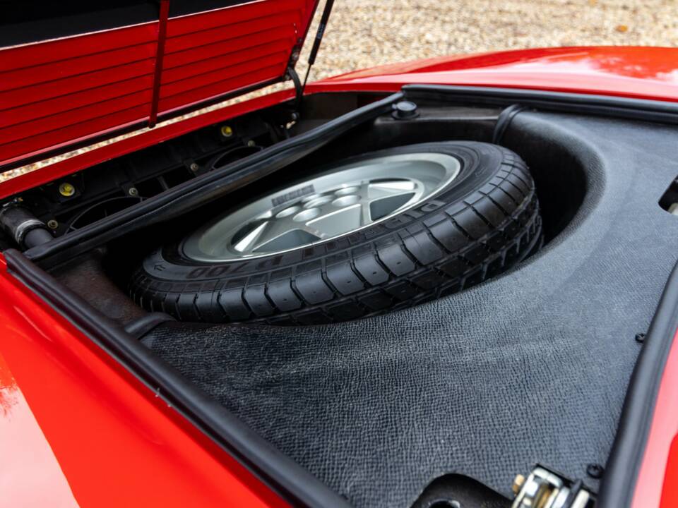 Bild 31/50 von Ferrari 328 GTB (1989)