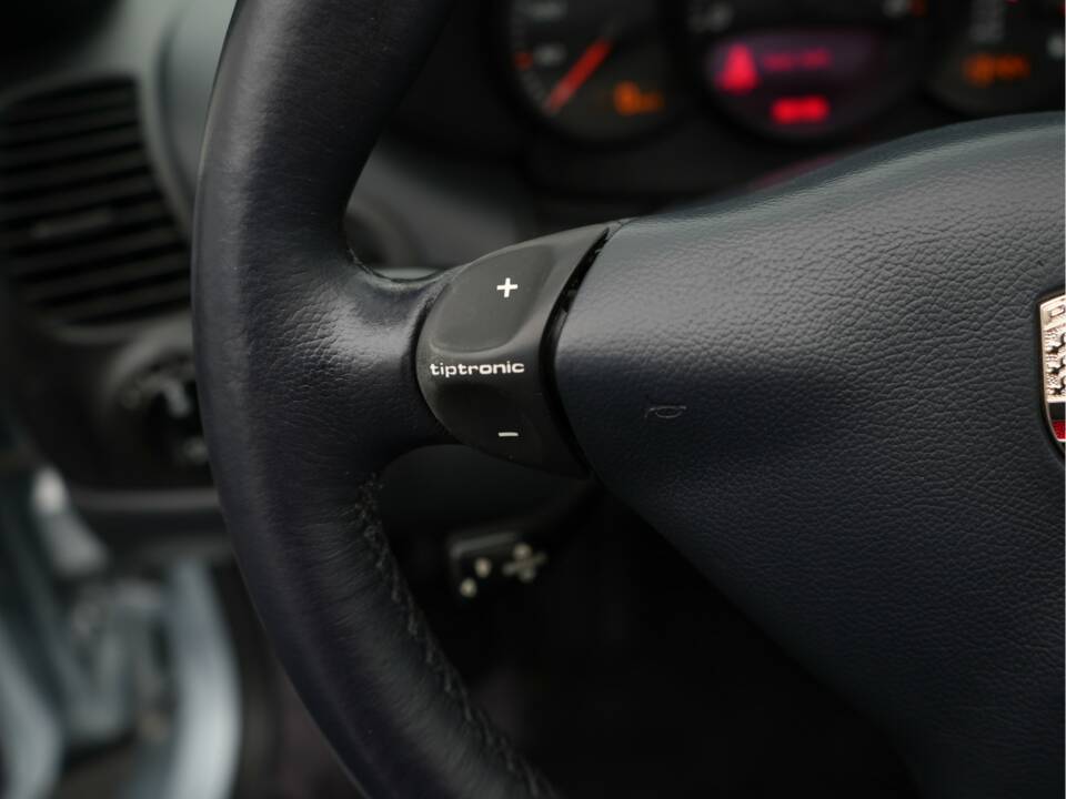 Image 20/45 de Porsche Boxster (2003)