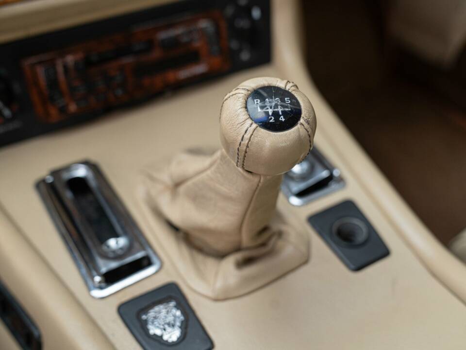 Immagine 30/50 di Jaguar XJ-S 3.6 (1988)