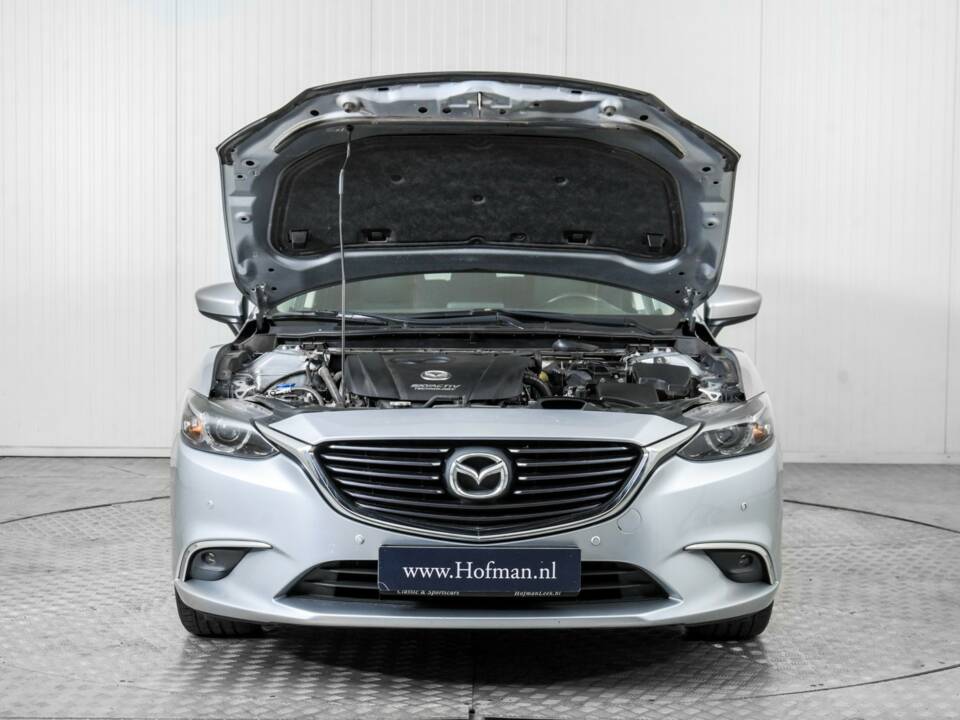 Imagen 42/50 de Mazda 6 Sport Kombi 2.0 Skyactiv-G (2016)