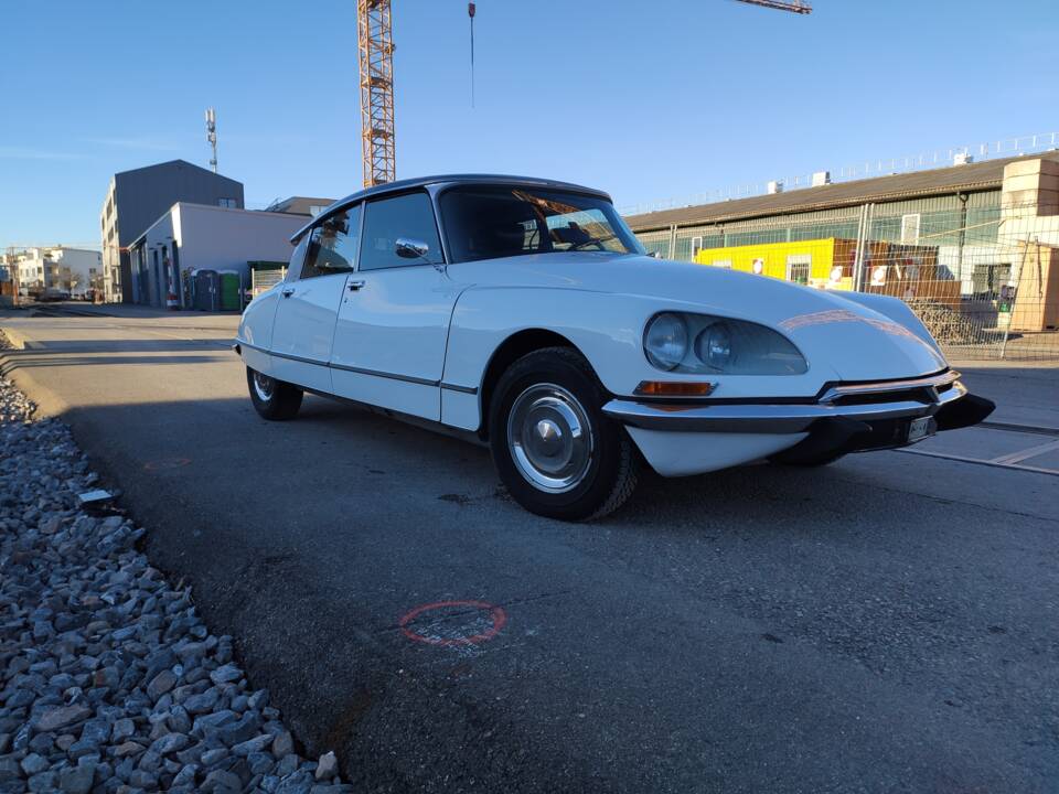 Image 92/93 de Citroën DS 23 Pallas IE (1972)