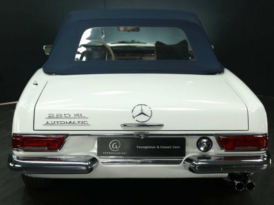 Image 30/50 of Mercedes-Benz 280 SL (1968)