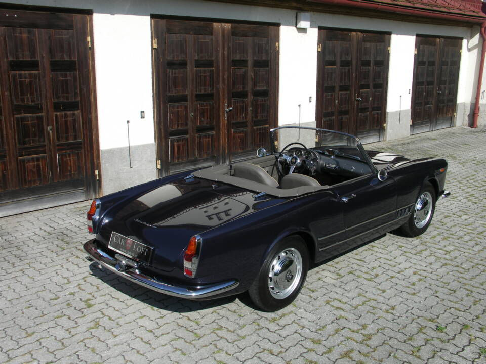 Image 43/44 de Alfa Romeo 2000 Spider (1959)