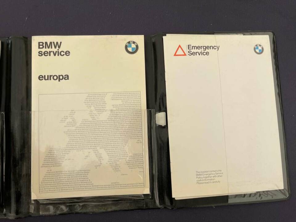 Image 45/50 of BMW 325i (1991)