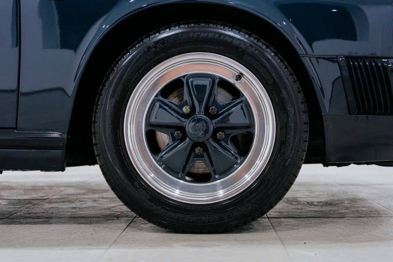 Bild 34/76 von Porsche 911 Carrera 3.2 "25 Jahre 911" (1989)